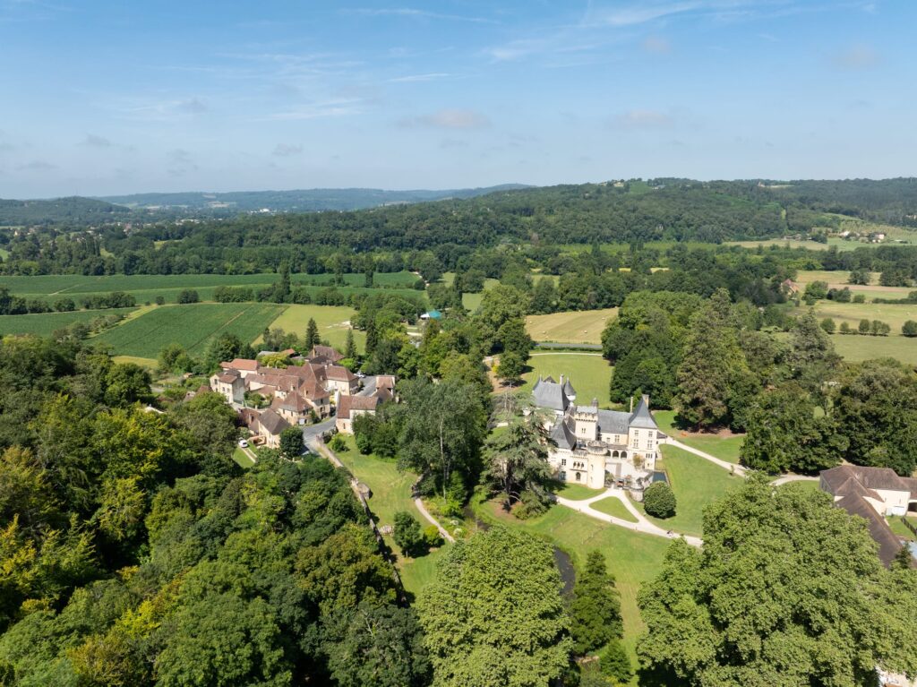 chateau vue aerienne - Patrimoine historique Campagne