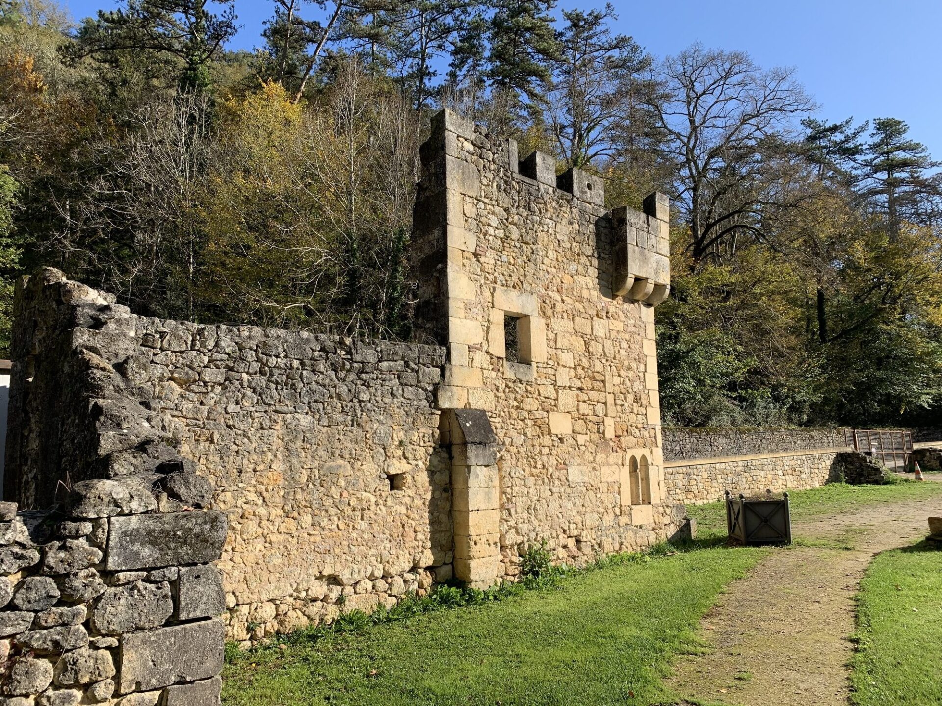 Vieux château - patrimoine historique Campagne